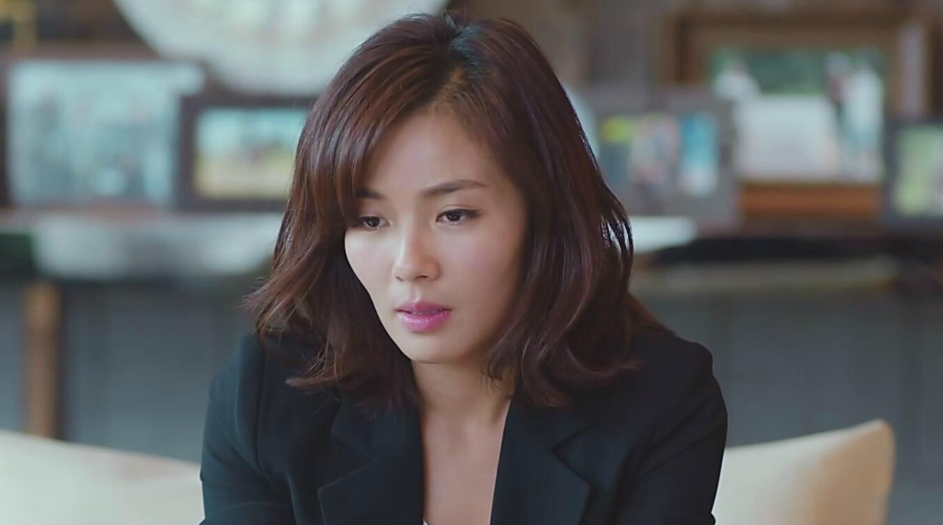 韩雪曝娱乐圈某女明星黑料,_刘涛贤妻形象争议_刘涛黑历史曝光